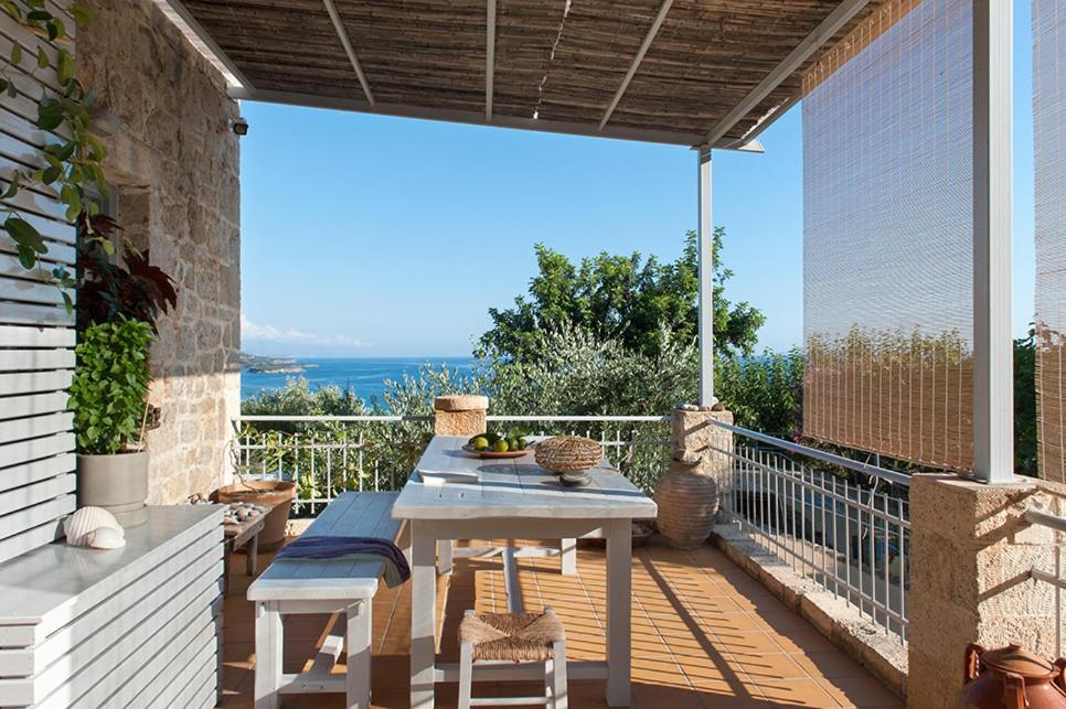 Notos Hotel Kardamili Dış mekan fotoğraf